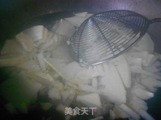 泡椒春笋的做法步骤：3