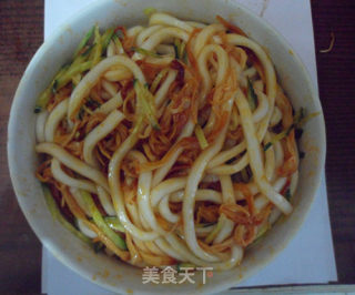 超喜欢的小凉菜麻辣金针菇土豆粉—解饱更解馋的做法步骤：3