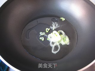 润肠排毒减脂—豆腐木耳烩猪血的做法步骤：4