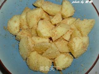 粉蒸鸡肉的做法步骤：4