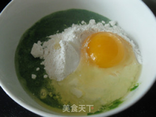 菠菜煎饼的做法步骤：3