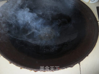 清炒咸肉春笋的做法步骤：3
