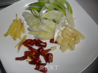 葱香蛤蜊肉的做法步骤：3