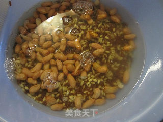 红米番薯小麦粥的做法步骤：2
