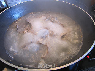 鸡骨芥菜汤的做法步骤：4