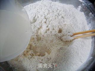 自制放心油条的做法步骤：4