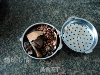 萝卜炖牛腩的做法步骤：3