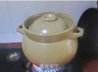 无花果香菇炖鸡汤的做法步骤：7