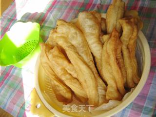 健康版--自制油条的做法步骤：8