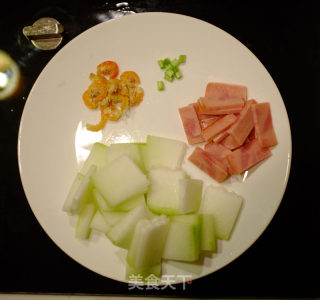 冬瓜火腿海米汤的做法步骤：1