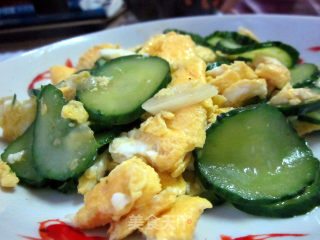 【电饭锅美食】黄瓜炒蛋的做法步骤：4