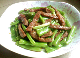 家常菜—肉条炒龙牙豆的做法步骤：11