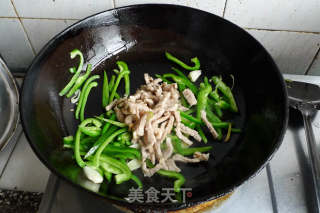 青椒炒肉丝的做法步骤：5