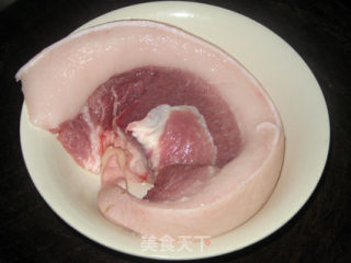 肉丸猪肉煲咸菜的做法步骤：1