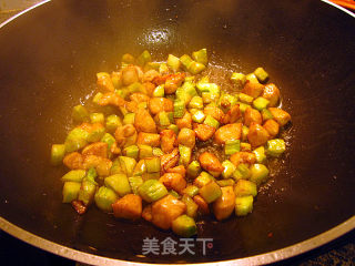 鸡肉炒西兰花梗的做法步骤：6