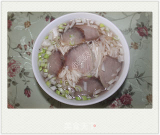清汤牛肉面的做法步骤：1