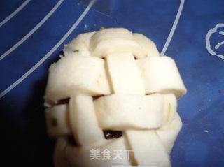 飞饼皮编织缕空球的做法步骤：6