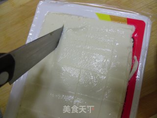 凉拌皮蛋豆腐的做法步骤：2