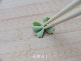 绿蝶翩翩——巧做蝴蝶面的做法步骤：11