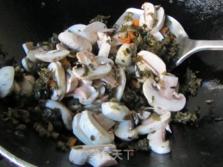 菌菇笃菜豆腐汤的做法步骤：13