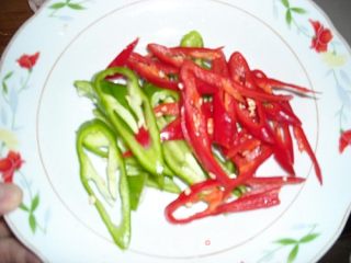 茶树菇炒鸡肉的做法步骤：7