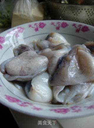 用超详细的图解打造海陆平民大菜---鲜墨鱼焖五花肉的做法步骤：3