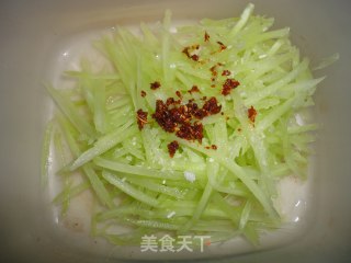 凉拌莴笋丝的做法步骤：4