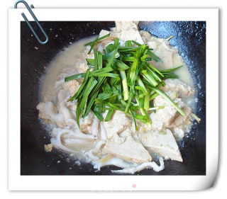 一清二白——面鱼炖豆腐的做法步骤：6