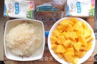 木瓜西米露的做法步骤：1