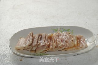 豆腐干炒回锅肉的做法步骤：2