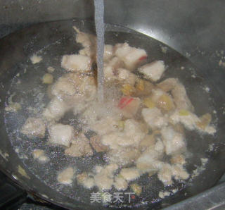 酱煨蛋烧肉的做法步骤：3