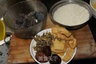 乌骨鸡香菇粥的做法步骤：1