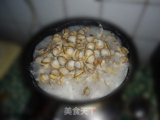水煮蚬子的做法步骤：5