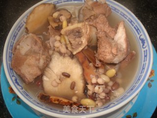 土伏苓豆类清补凉汤的做法步骤：5