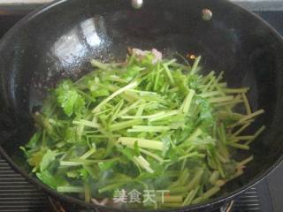 肉丝茶干炒芹菜的做法步骤：6