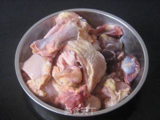 土豆烧鸡块的做法步骤：2