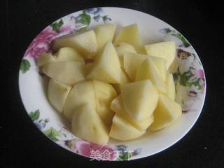 土豆烧鸡块的做法步骤：3