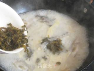 春笋雪菜炖鲫鱼的做法步骤：8