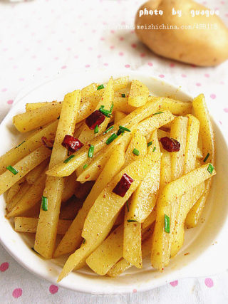 比薯条还好吃的新吃法【口味土豆条】的做法步骤：12