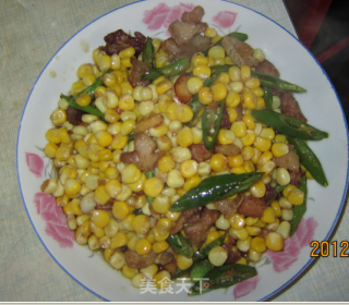 水果玉米炒肉的做法步骤：12