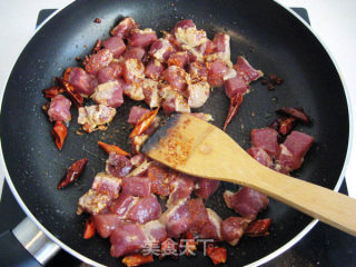 宫保肉丁的做法步骤：5