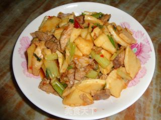 春笋炒肉的做法步骤：7