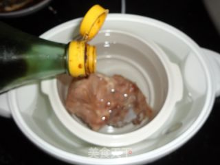 猪脊骨黄豆汤的做法步骤：2