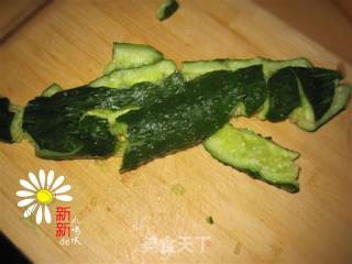 淋油黄瓜的做法步骤：2