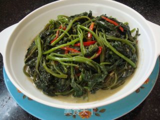 腐乳椒丝炒番薯叶的做法步骤：6