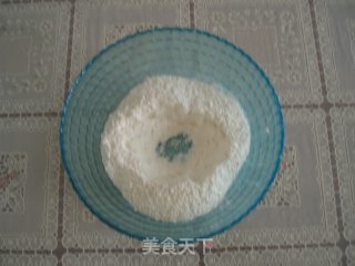 香葱芝麻紫薯饼的做法步骤：1