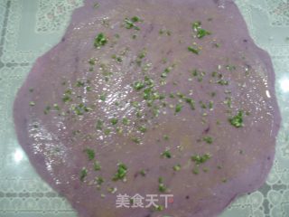 香葱芝麻紫薯饼的做法步骤：5