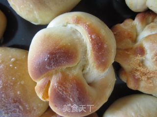 一天两种味道之——肉松面包的做法步骤：13