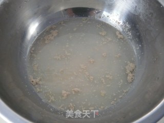 香肠小花卷的做法步骤：1