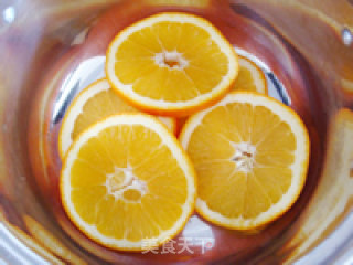 香橙戚风卷的做法步骤：2